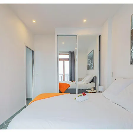 Sea View, Mala Beach, Quiet And Bright 2-room - Taj Mahal